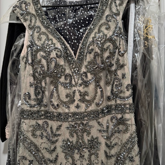 NWT Ivonne D for Mon Cheri 119D42 beaded lace trumpet gown - Picture 7 of 15